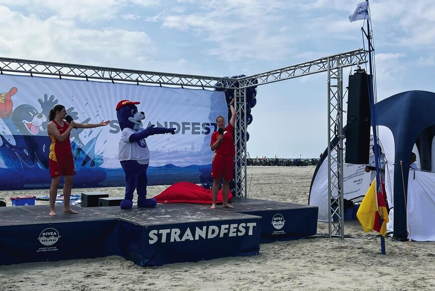 Animation auf der Bühne beim NIVEA Sommerfest