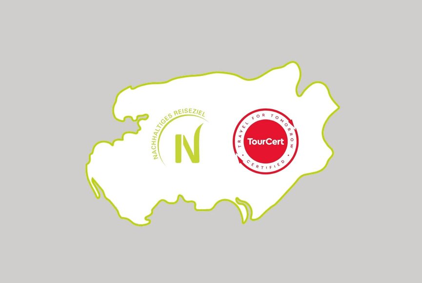 Logo des Nachhaltigen Reiseziels und Logo von TourCert