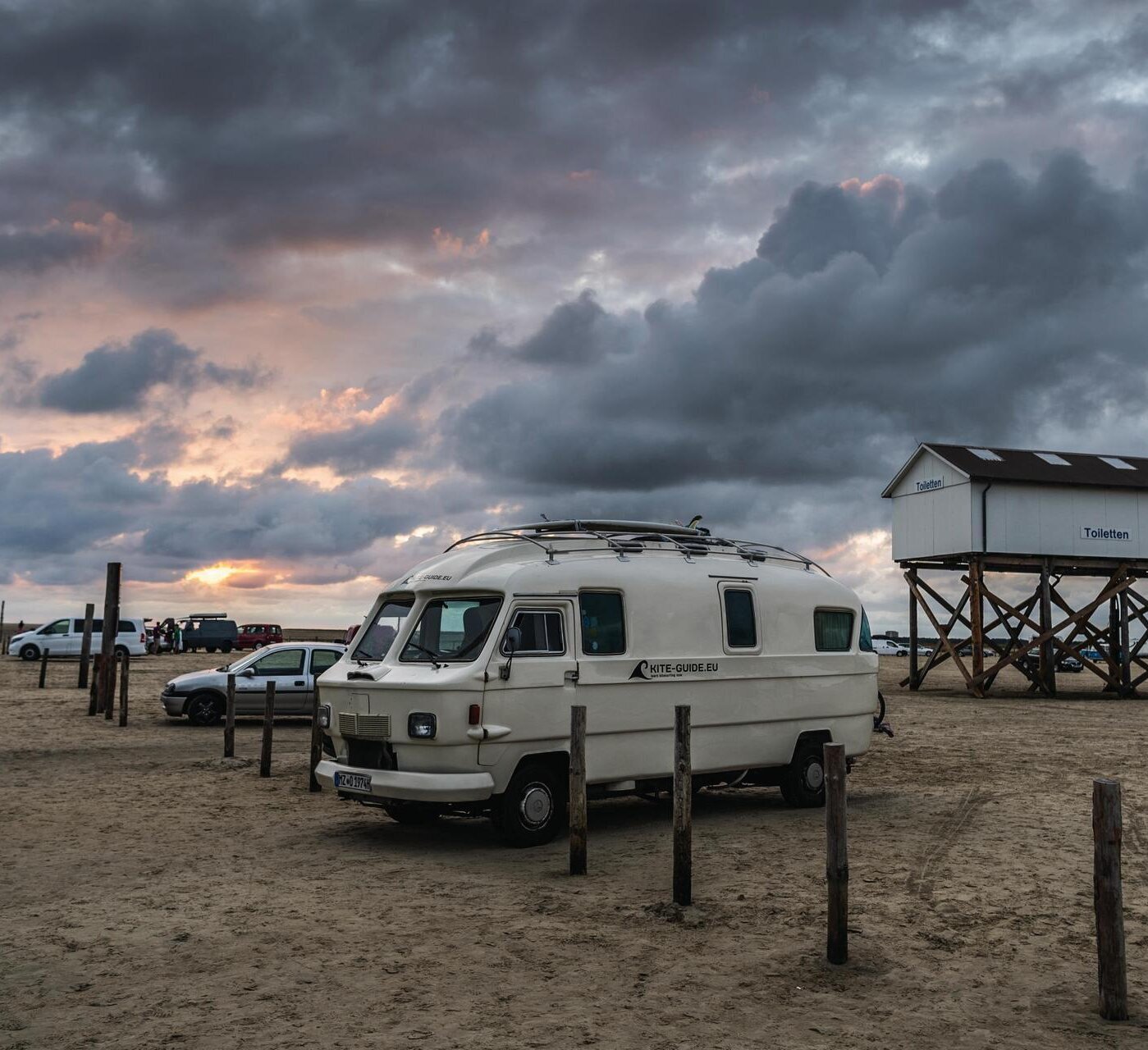 Strandparkplatz am Böhler Strand