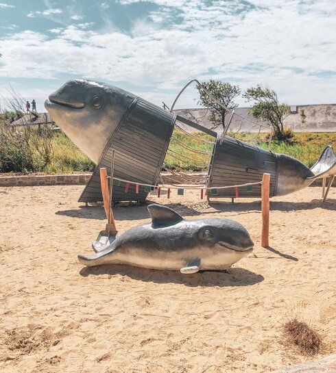 Schweinswal-Spielplatz an der Erlebnis-Promenade