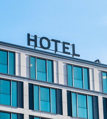 Blick auf ein Hotel