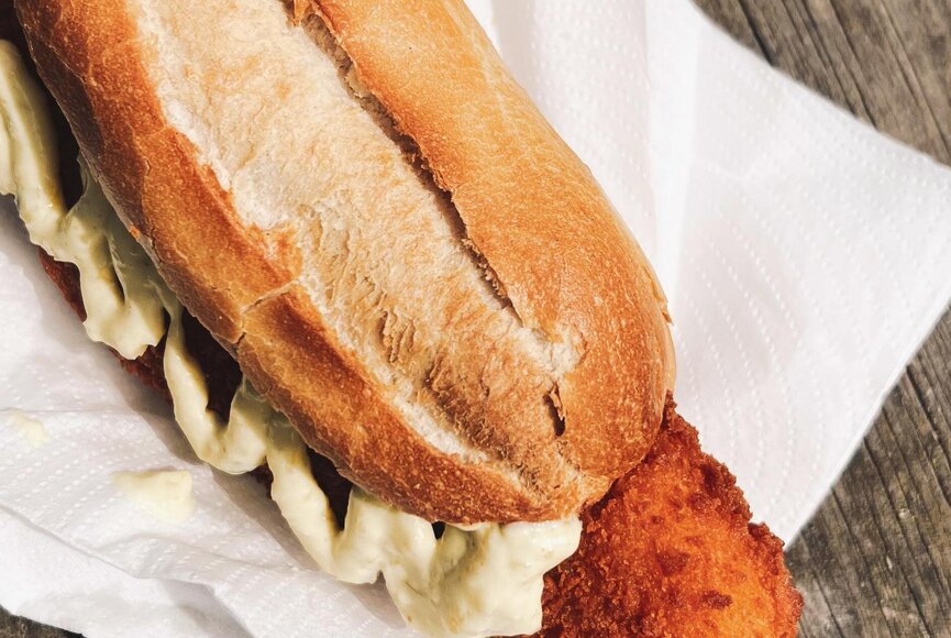 Fischbrötchen mit Backfisch und Remoulade