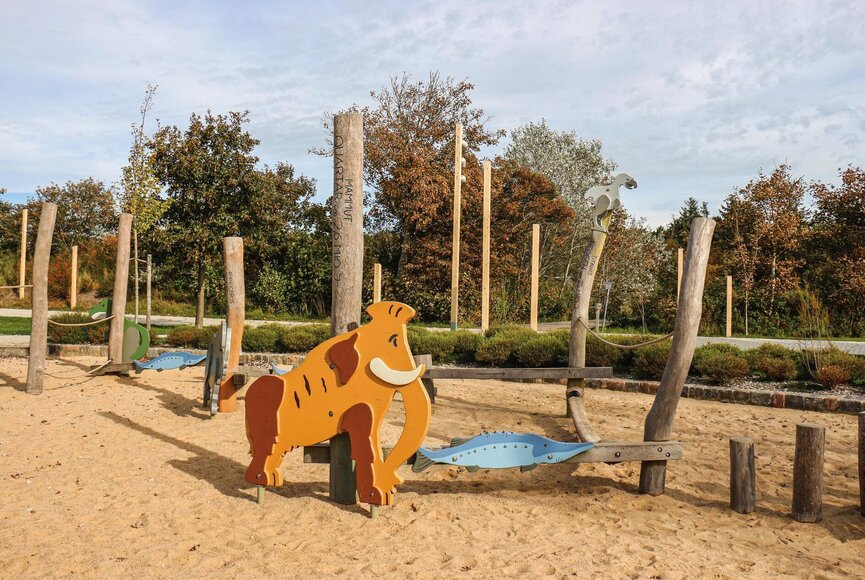 Balancier-Balken mit Mammut-Figur